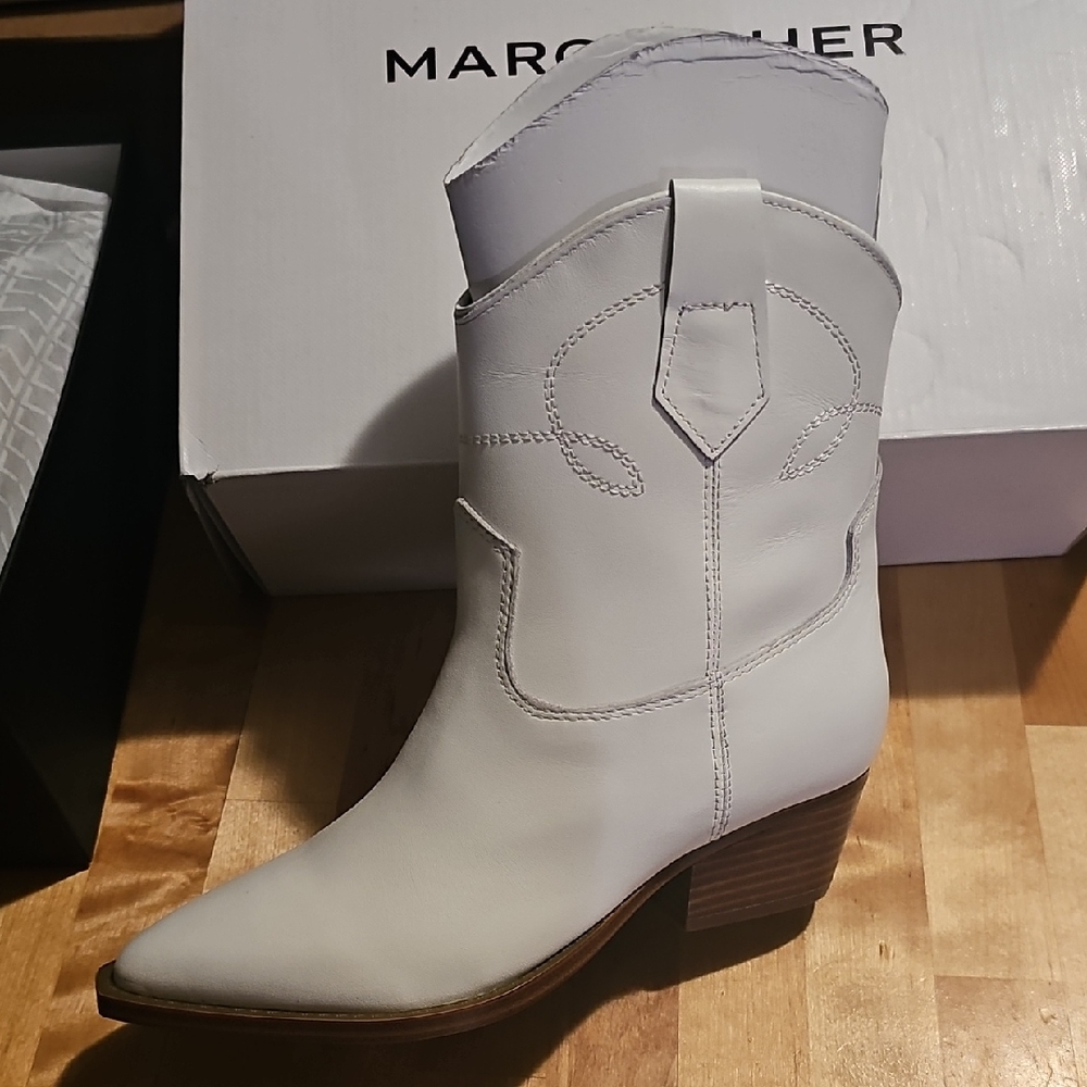 Marc Fisher Women's White Western Boots